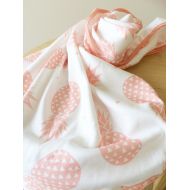 /ElskeLittleStyle Pink pineapples organic baby blanket. Tropical nursery newborn wrap!
