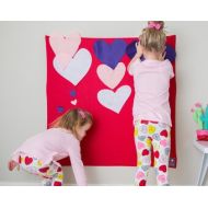 EmIsCrafty Love Bugs Heart Valentine Felt Wall // Valentine Home Decor // Montessori // 3 4 5 6 7 year old gift // Heart Felt Board // Free Shipping