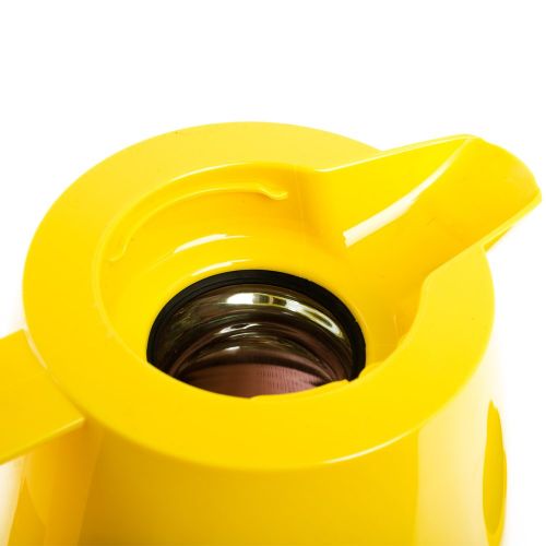  Emsa 508362 Isolierkanne, Thermoskanne, 1,5l Fuellvolumen, Kaffeekanne, Quick Tip Verschluss, Basic in gelb