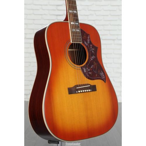  Epiphone Hummingbird Acoustic Guitar - Aged Cherry Sunburst Gloss