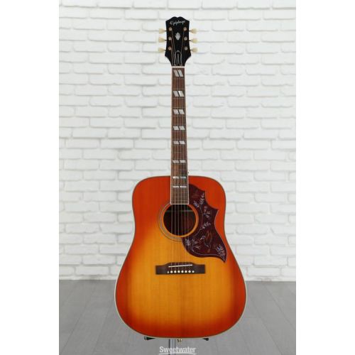  Epiphone Hummingbird Acoustic Guitar - Aged Cherry Sunburst Gloss