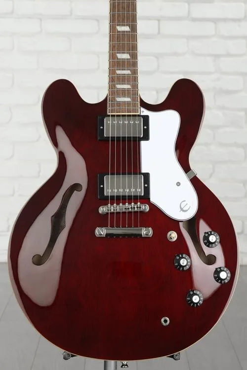 Epiphone Noel Gallagher Riviera Semi-hollow Electric Guitar - Dark Red Wine Demo