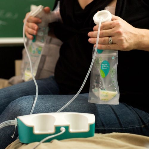 이븐플로 [아마존베스트]Evenflo Feeding Black Pumping Accessories Tote for Breastfeeding - with Milk Collection Bottles, Bags and Breast Pump Adapters