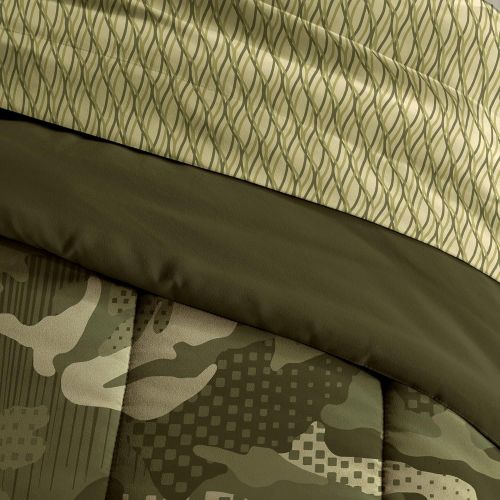  [아마존베스트]Everydayhomeoutlet Dream Factory Easy-Wash Super Soft Comforter Bedding, Twin, Green Geo Camo