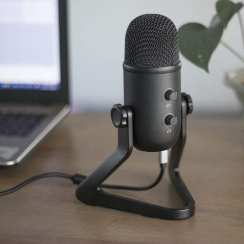  [아마존베스트]FIFINE USB Podcast Microphone for Recording Streaming on PC and Mac,Condenser Computer Gaming Mic for PS4.Headphone Output&Volume Control,Mic Gain Control,Mute Button for Vocal,You