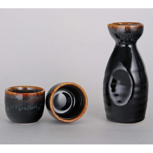  [아마존베스트]FMC Fuji Merchandise Corp Fuji Merchandise Kagetsu Sake Set 5 fl oz Tokkuri Bottle with Two 1.5 fl oz Sake Ochoko Cups Reactive Glaze Porcelain (Brown Cap)