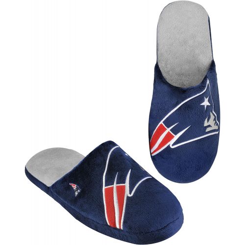  FOCO New England Patriots 2011 Big Logo Men Slipper Tpr Sole Medium