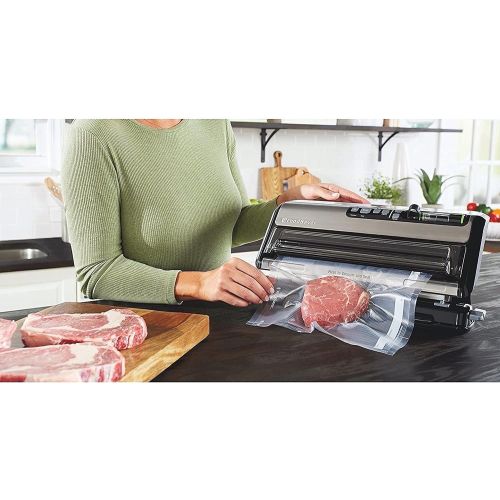  FoodSaver Vacuum Sealer Machine and Express Vacuum Seal Bag Maker with Sealer Bags and Roll and Hendheld Vacuum Sealer for Airtight Food Storage and Sous Vide, Black