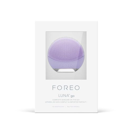  FOREO LUNA go Portable and Personalized Facial Cleansing Brush for Sensitive Skin