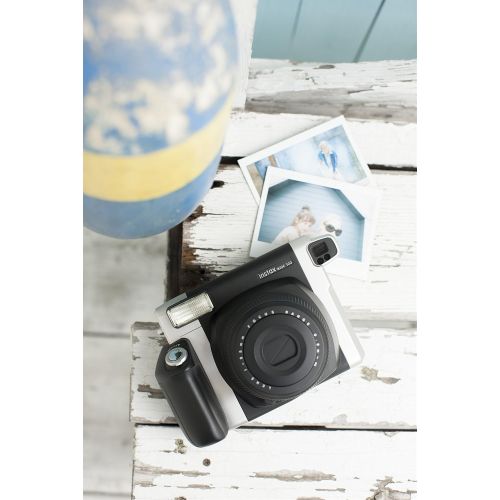 후지필름 Fujifilm Instax Wide 300 Instant Film Camera (Black)