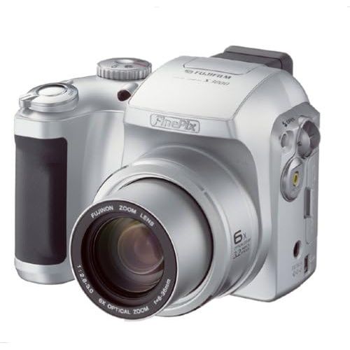 후지필름 FujiFilm FinePix S3000 3.1MP Digital Camera w/6x Optical Zoom