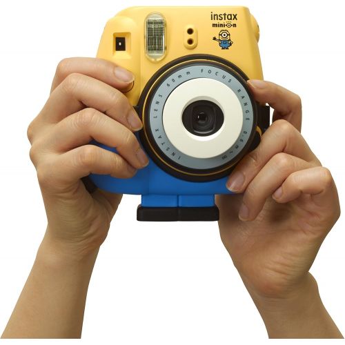 후지필름 Fujifilm Instax Mini 8 Minion Instant Photos Film Camera (Japan Import)