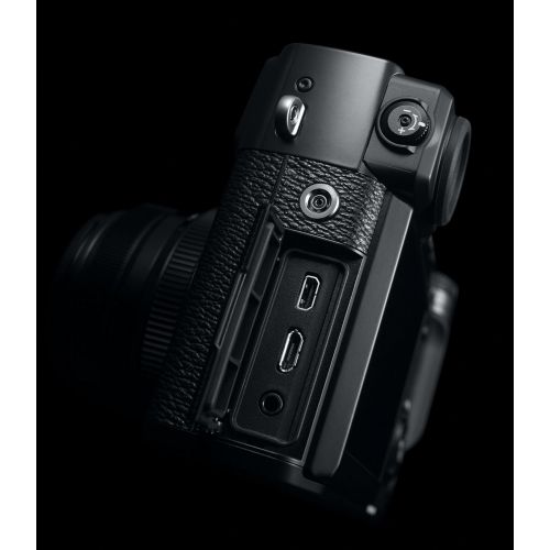 후지필름 Fujifilm X-Pro2 Body Professional Mirrorless Camera (Black)