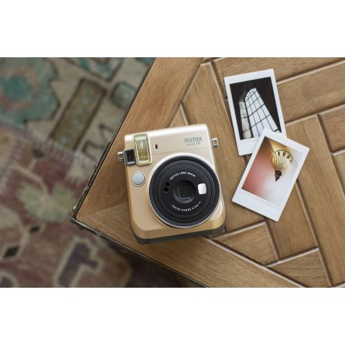 후지필름 Fujifilm Instax Mini 70 - Instant Film Camera (Gold)