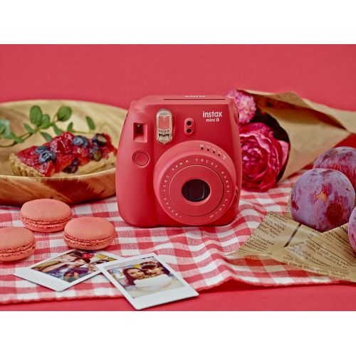 후지필름 Fujifilm Instax Mini 8 Instant Film Camera (Raspberry) (Discontinued by Manufacturer)