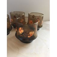 /Familyhistoryfood 1970s Juice Glasses - Brown Glassware - Orange Flower Drinking - Set of 4 - Vintage Barware - Floral Glasses - Vintage Drinking Glasses