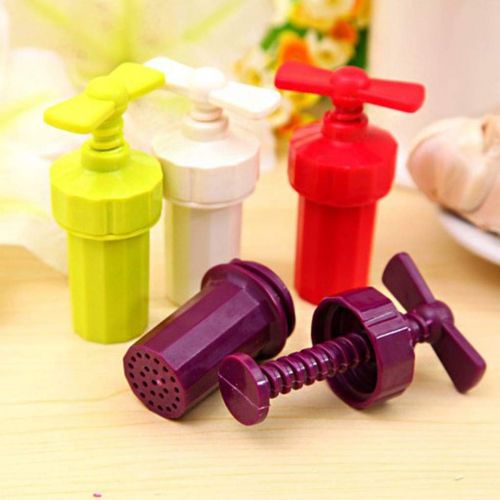  Fangfeen Catch Fairies Resin Garlic Crusher Manual Kitchen Tool Device Multifunctional Ginger Presser (Colour Random)