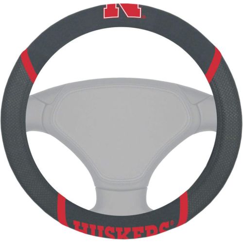  Fanmats Steering Wheel Cover