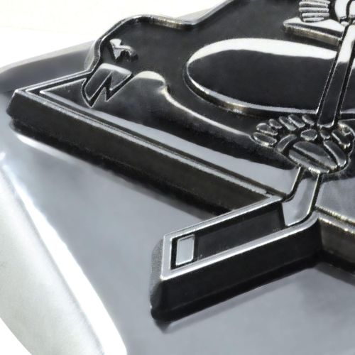  FANMATS 20872 Chrome 2 Square Type III Hitch Cover