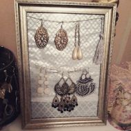 /Farahinside Earring holder frame - A4 size