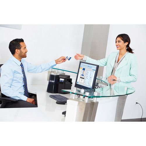  Fargo DTC4250e Dual-Sided ID Card Printer