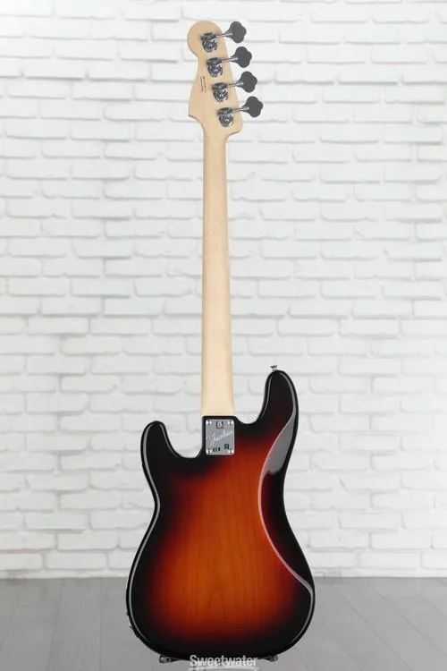  Fender American Performer Precision Bass - 3-Tone Sunburst with Rosewood Fingerboard Demo