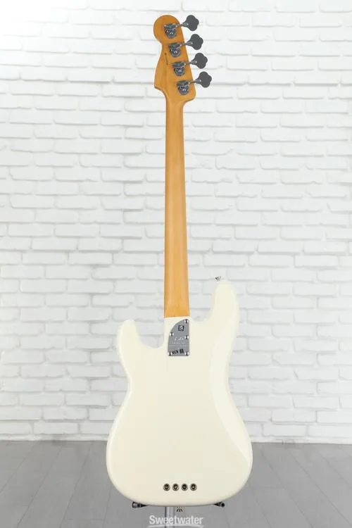  Fender American Professional II Precision Bass - Olympic White with Rosewood Fingerboard Demo