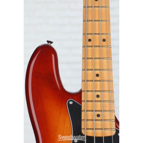  Fender Player Plus Active Jazz Bass - Sienna Sunburst with Maple Fingerboard