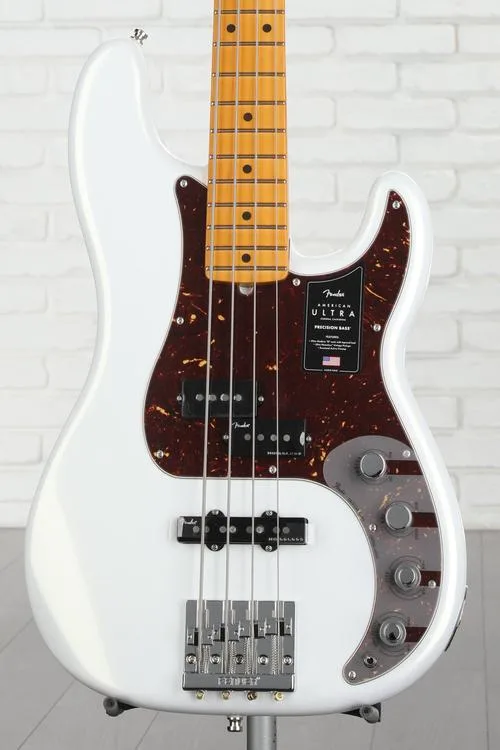 Fender American Ultra Precision Bass - Arctic Pearl with Maple Fingerboard Demo