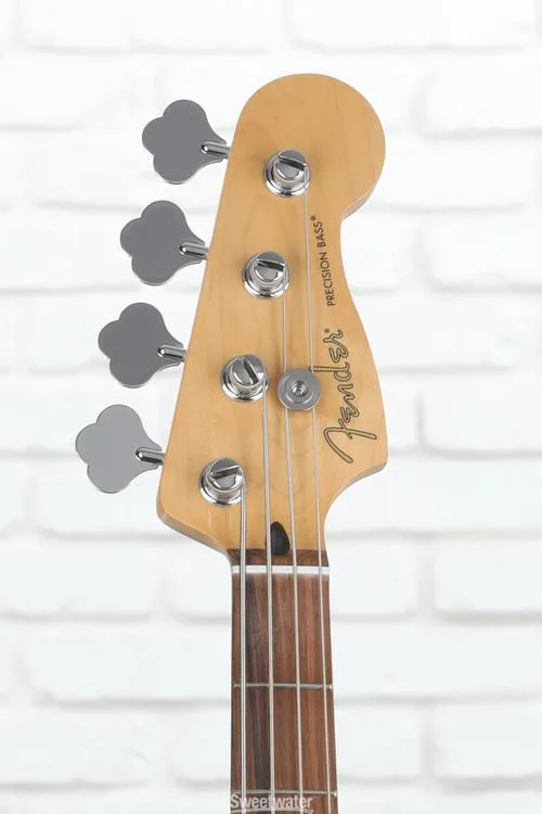  Fender Player Precision Bass - Black with Pau Ferro Fingerboard
