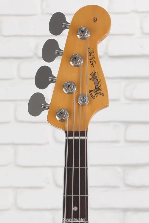  Fender American Vintage II 1966 Jazz Bass - 3-color Sunburst