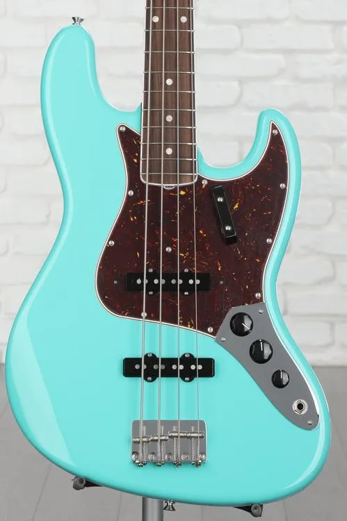 Fender American Vintage II 1966 Jazz Bass - Seafoam Green