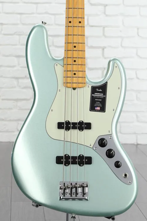 Fender American Professional II Jazz Bass - Mystic Surf Green with Maple Fingerboard