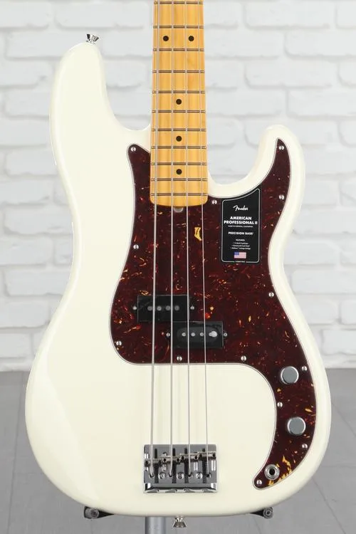 Fender American Professional II Precision Bass - Olympic White with Maple Fingerboard