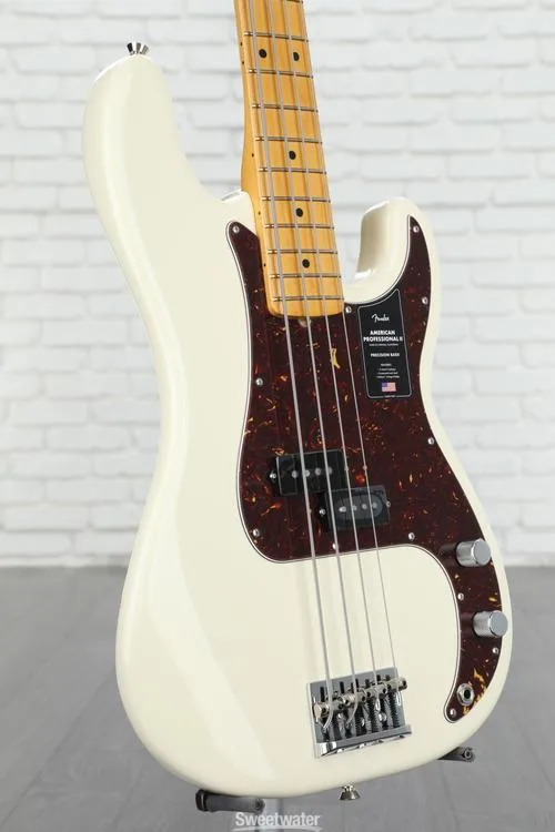  Fender American Professional II Precision Bass - Olympic White with Maple Fingerboard