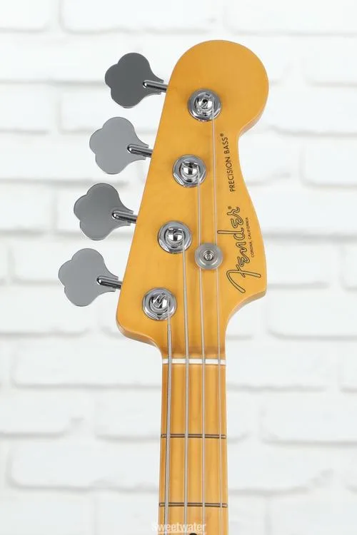  Fender American Professional II Precision Bass - Olympic White with Maple Fingerboard