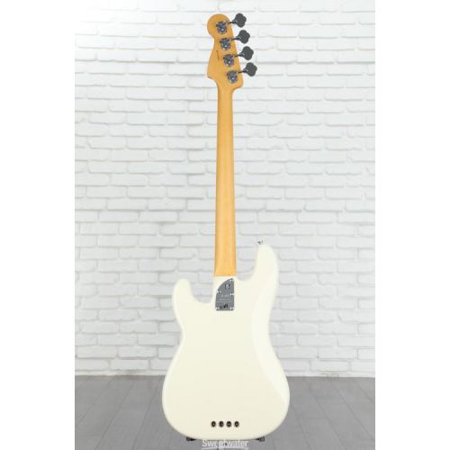  Fender American Professional II Precision Bass - Olympic White with Maple Fingerboard