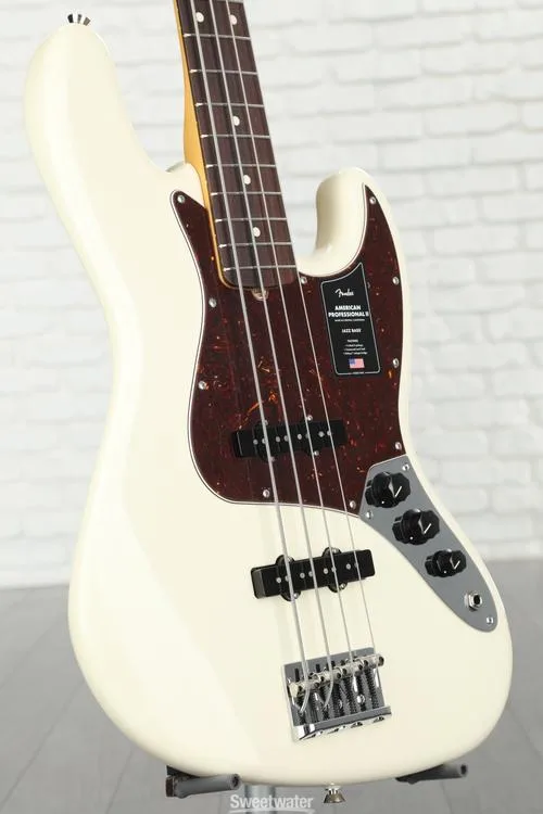  Fender American Professional II Jazz Bass - Olympic White with Rosewood Fingerboard