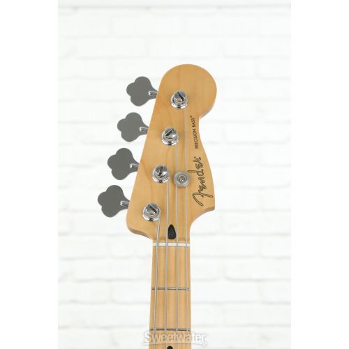  Fender Player Precision Bass - Buttercream with Maple Fingerboard