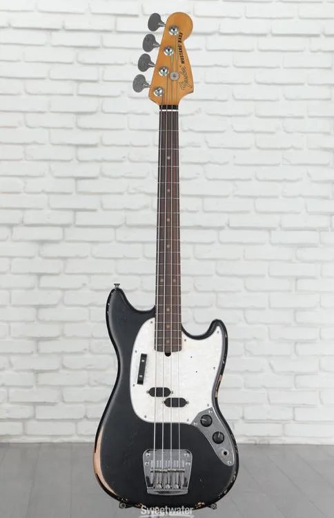  Fender JMJ Road Worn Mustang Bass - Black