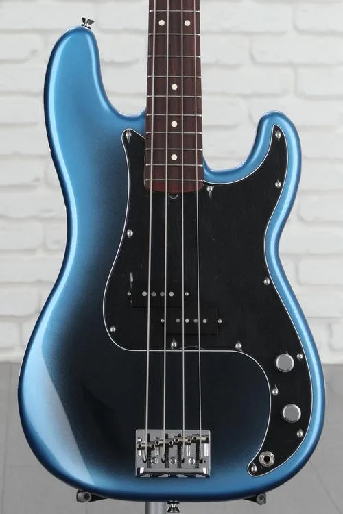 Fender American Professional II Precision Bass - Dark Night with Rosewood Fingerboard