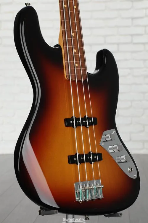  Fender Jaco Pastorius Fretless Jazz Bass - 3-Color Sunburst Demo