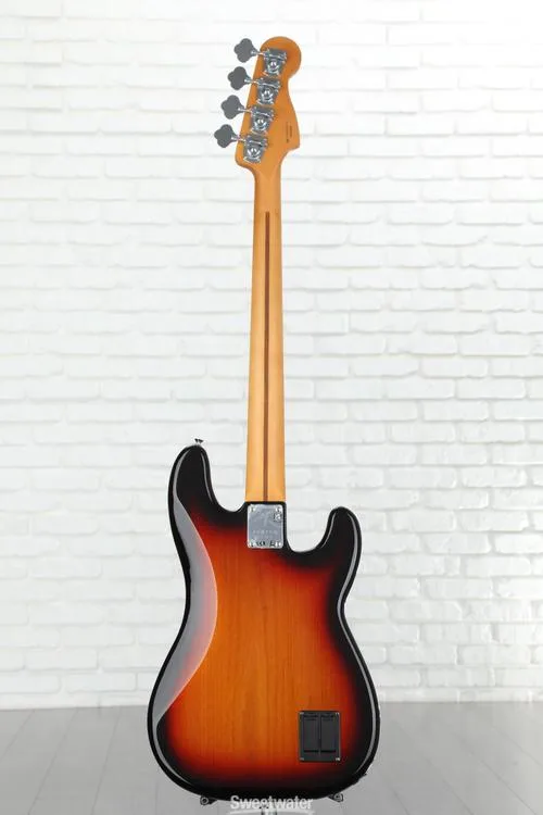  Fender Player Plus Active Precision Bass Left-handed - 3-color Sunburst with Pau Ferro Fingerboard