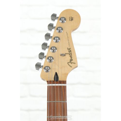  Fender Player Stratocaster HSS - Black with Pau Ferro Fingerboard