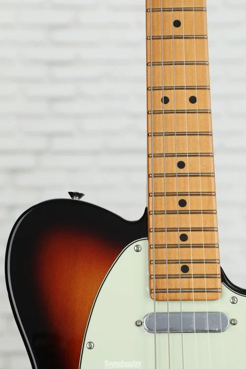  Fender Player Plus Nashville Telecaster - 3-tone Sunburst with Maple Fingerboard Demo