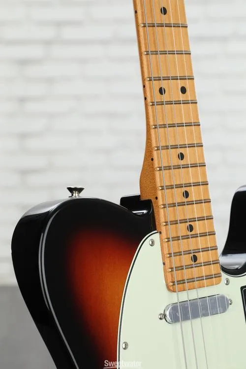  Fender Player Plus Nashville Telecaster - 3-tone Sunburst with Maple Fingerboard Demo