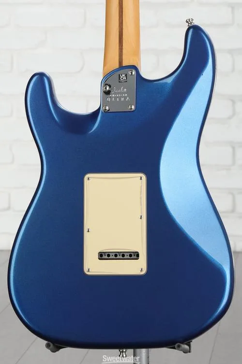  Fender American Ultra Stratocaster - Cobra Blue with Maple Fingerboard Demo