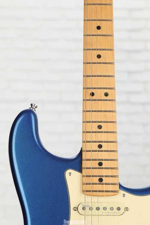  Fender American Ultra Stratocaster - Cobra Blue with Maple Fingerboard Demo