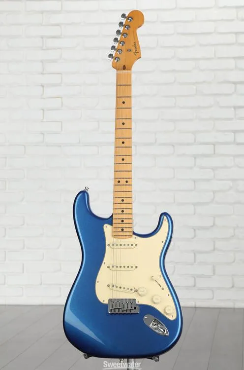  Fender American Ultra Stratocaster - Cobra Blue with Maple Fingerboard Demo