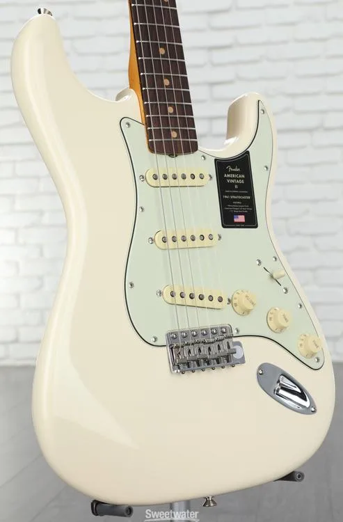  Fender American Vintage II 1961 Stratocaster - Olympic White Demo